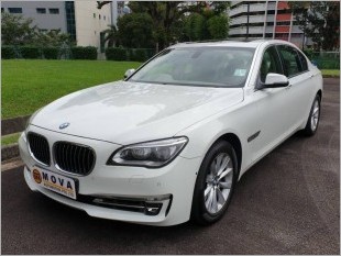 https://www.mycarforum.com/uploads/sgcarstore/data/11/740LI front_54047_1_crop.jpg